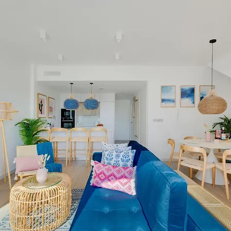 Way2sun Penthouses Punta Prima - Free E-bikes & Ps5 & Solarium & Jacuzzi Apartment